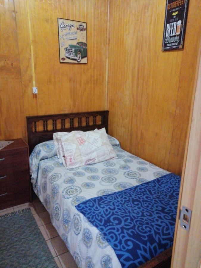 "Mi Hostal Tu Casa" Hostal Familiar Solo Empresas, Turistas Y Viajeros Espacio Para Bicicletas Y Motos ปวยร์โตมอนต์ ภายนอก รูปภาพ