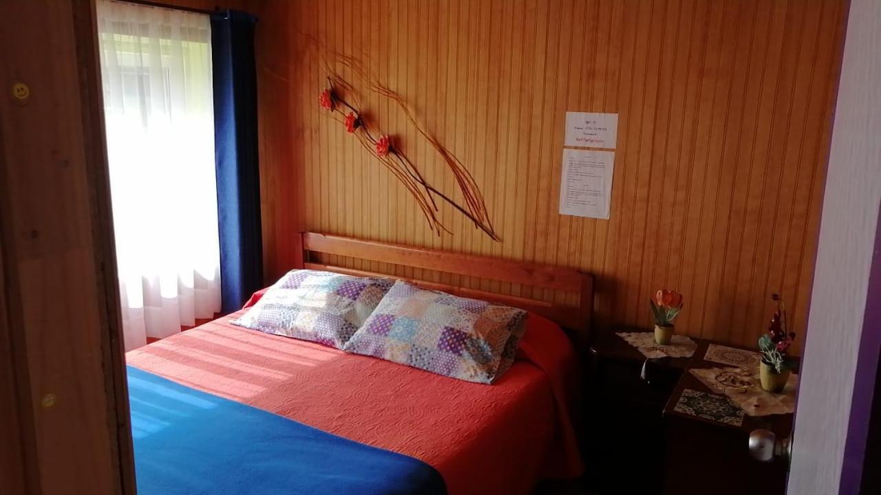 "Mi Hostal Tu Casa" Hostal Familiar Solo Empresas, Turistas Y Viajeros Espacio Para Bicicletas Y Motos ปวยร์โตมอนต์ ภายนอก รูปภาพ