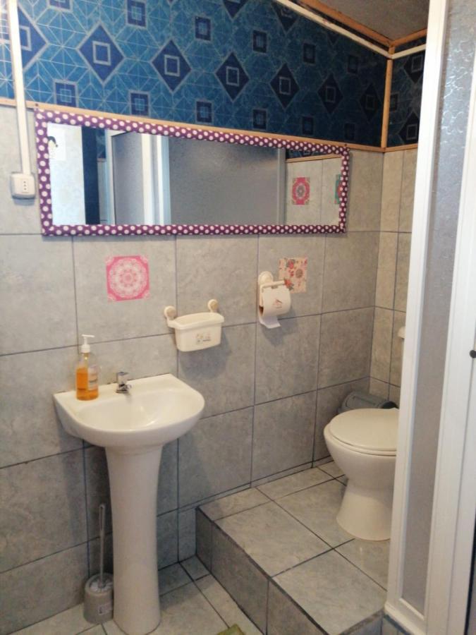 "Mi Hostal Tu Casa" Hostal Familiar Solo Empresas, Turistas Y Viajeros Espacio Para Bicicletas Y Motos ปวยร์โตมอนต์ ภายนอก รูปภาพ