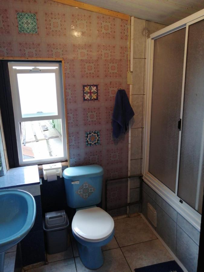 "Mi Hostal Tu Casa" Hostal Familiar Solo Empresas, Turistas Y Viajeros Espacio Para Bicicletas Y Motos ปวยร์โตมอนต์ ภายนอก รูปภาพ