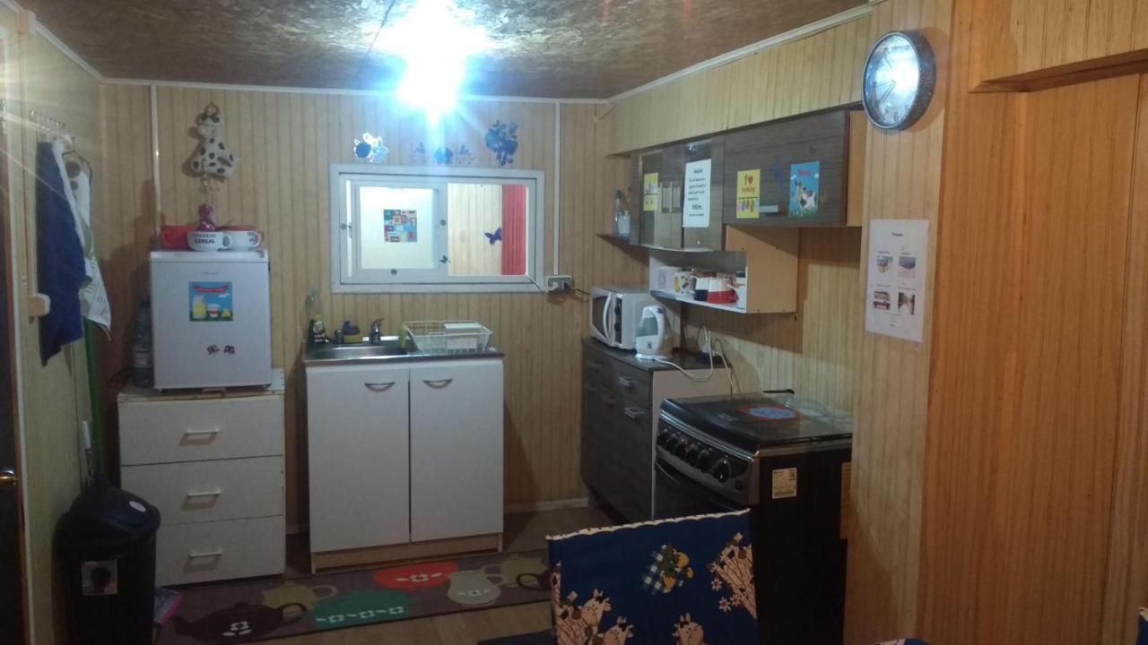"Mi Hostal Tu Casa" Hostal Familiar Solo Empresas, Turistas Y Viajeros Espacio Para Bicicletas Y Motos ปวยร์โตมอนต์ ภายนอก รูปภาพ
